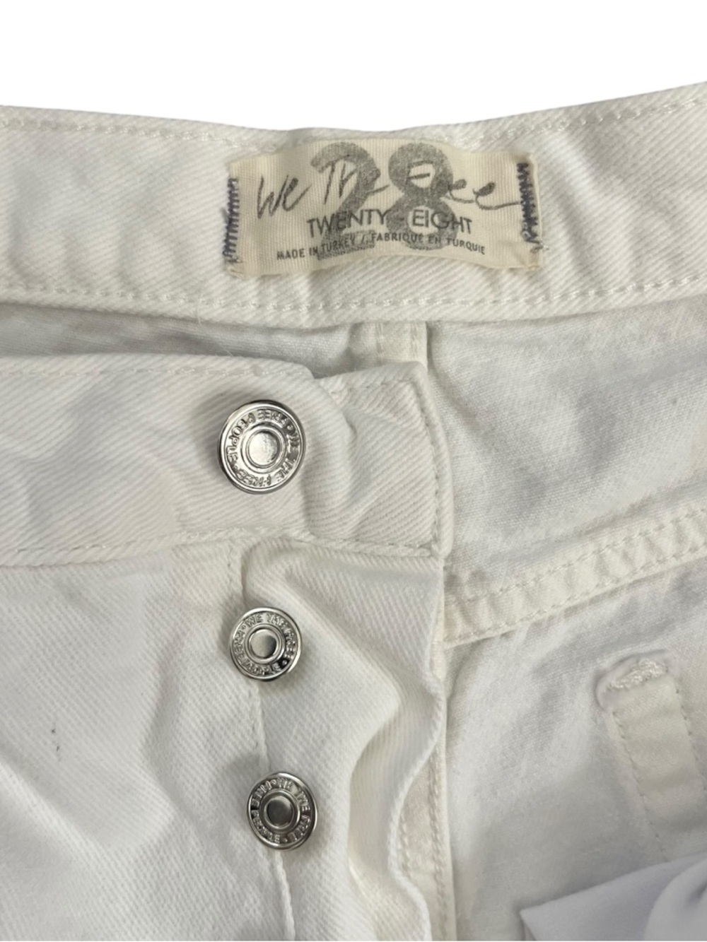 Free People We The Free White Denim Cutoff Shorts Distressed Raw Hem Sz 28 - Picture 3 of 10